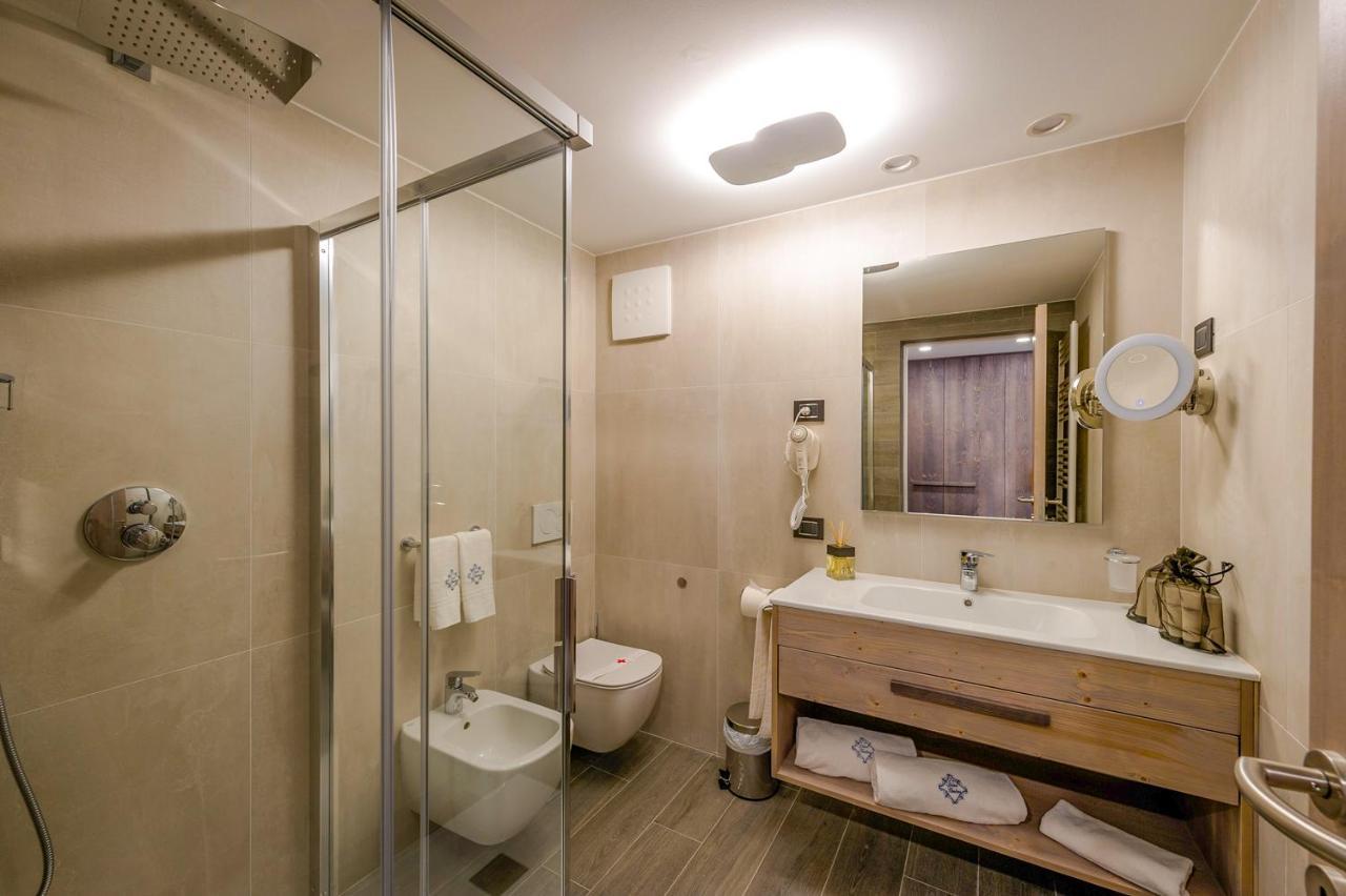 Hotel Ambra Clusone Ngoại thất bức ảnh