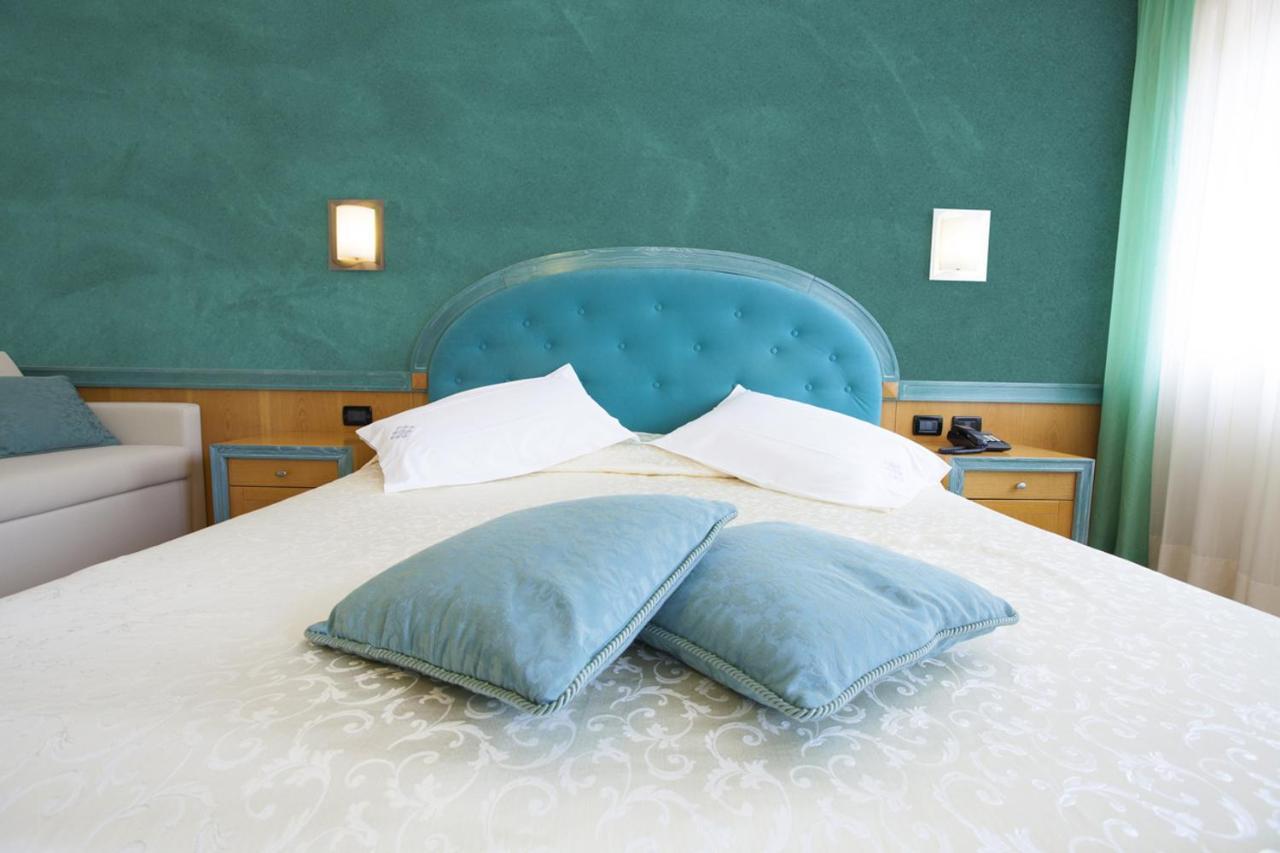 Hotel Ambra Clusone Ngoại thất bức ảnh